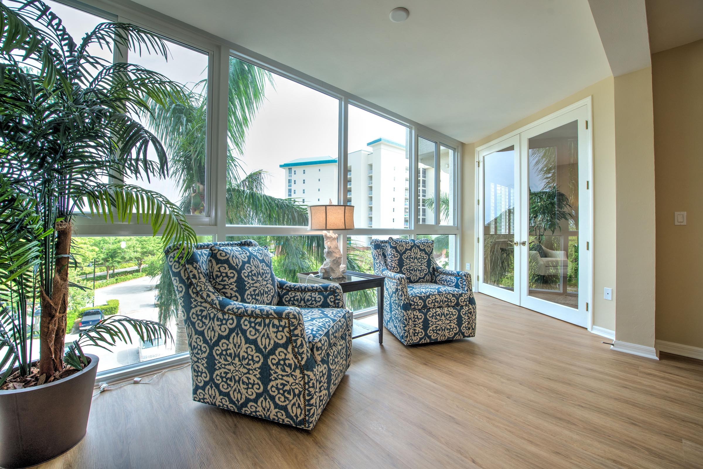 The sitting room at Lakewood Model Home at Shell Point Retirement Community